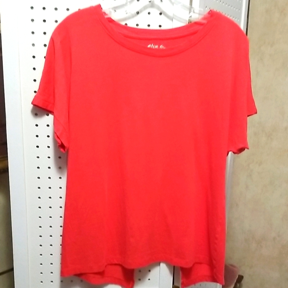 Women's Coral Top With V Cut Back
